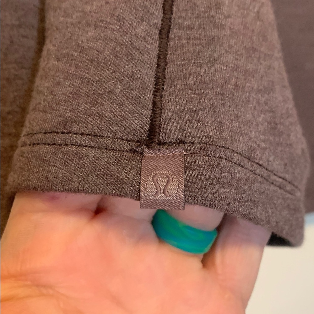 lululemon athletica Dark Brown Crop Top - Picture 5 of 5